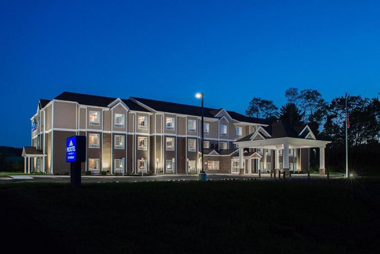 Microtel Inn&Suites by Wyndham Amsterdam Eksteriør bilde