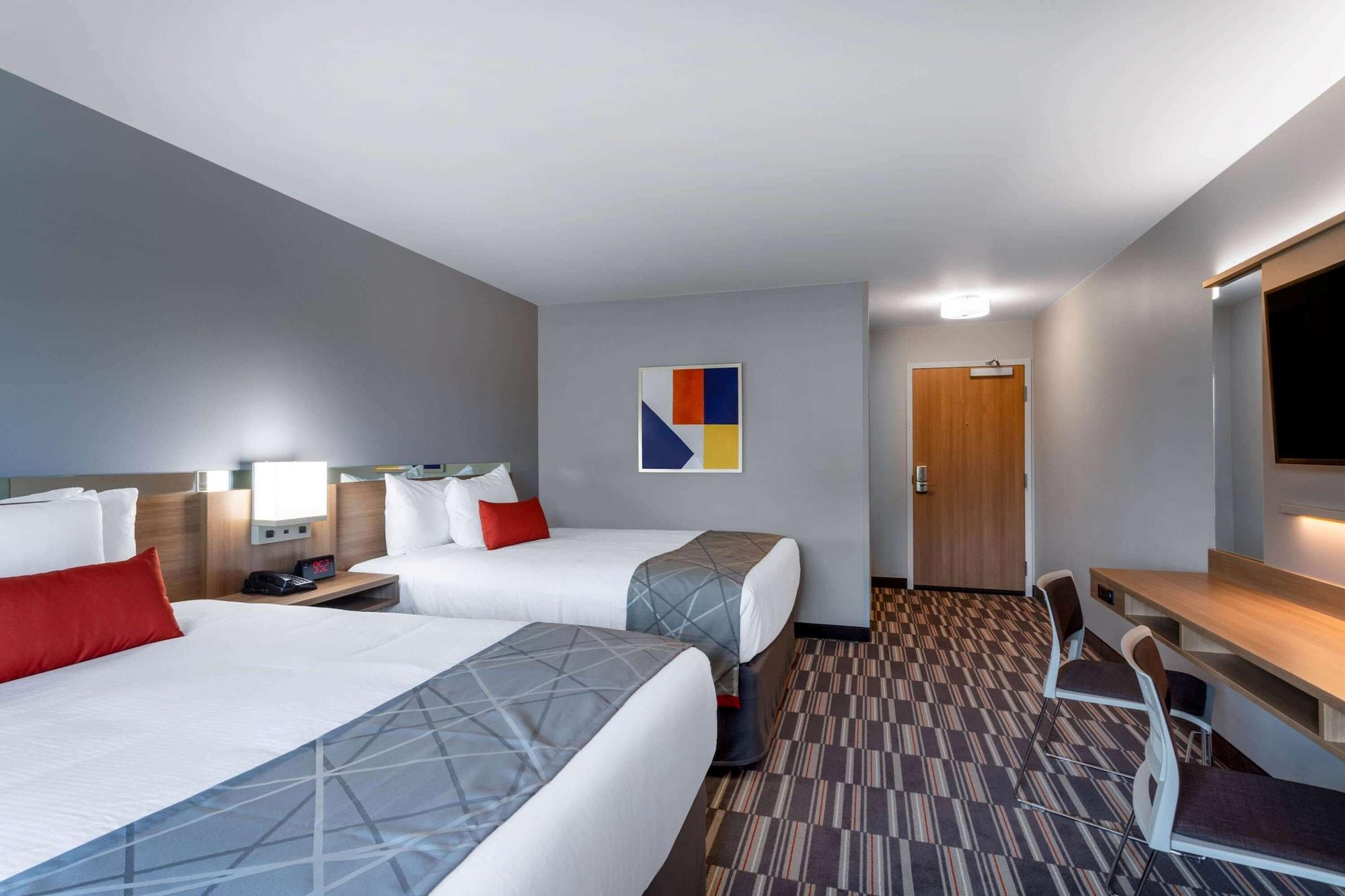 Microtel Inn&Suites by Wyndham Amsterdam Eksteriør bilde