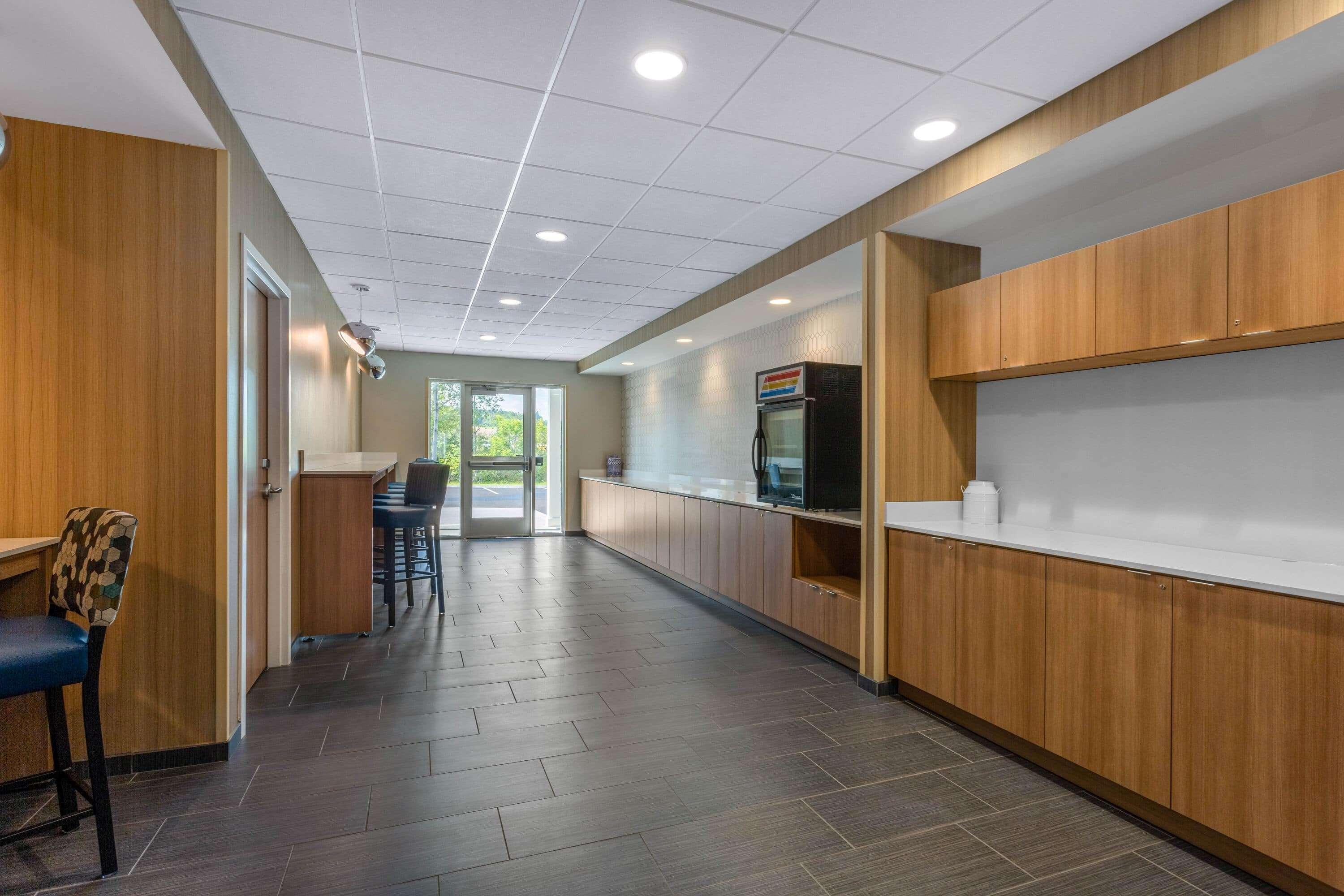 Microtel Inn&Suites by Wyndham Amsterdam Eksteriør bilde