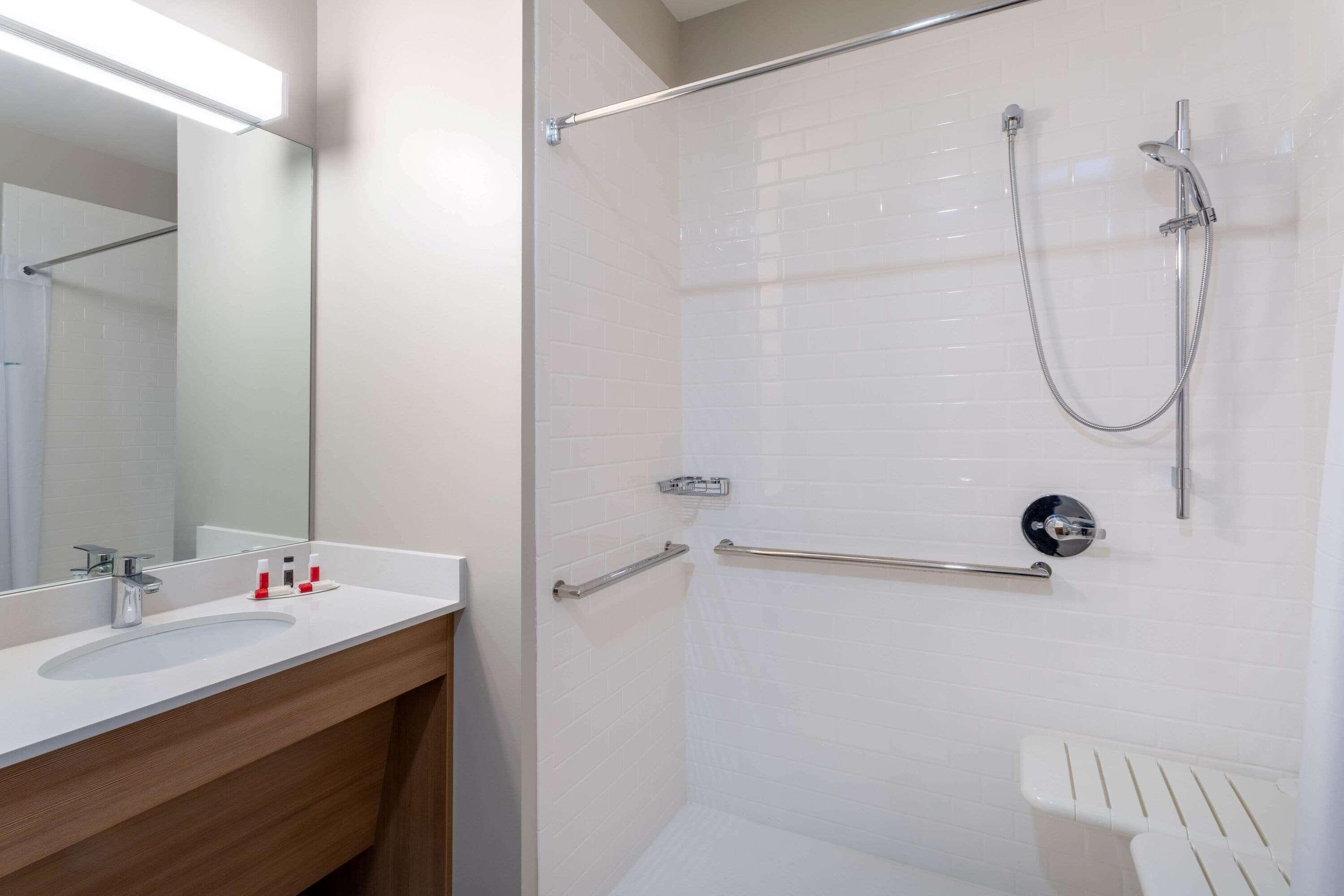 Microtel Inn&Suites by Wyndham Amsterdam Eksteriør bilde